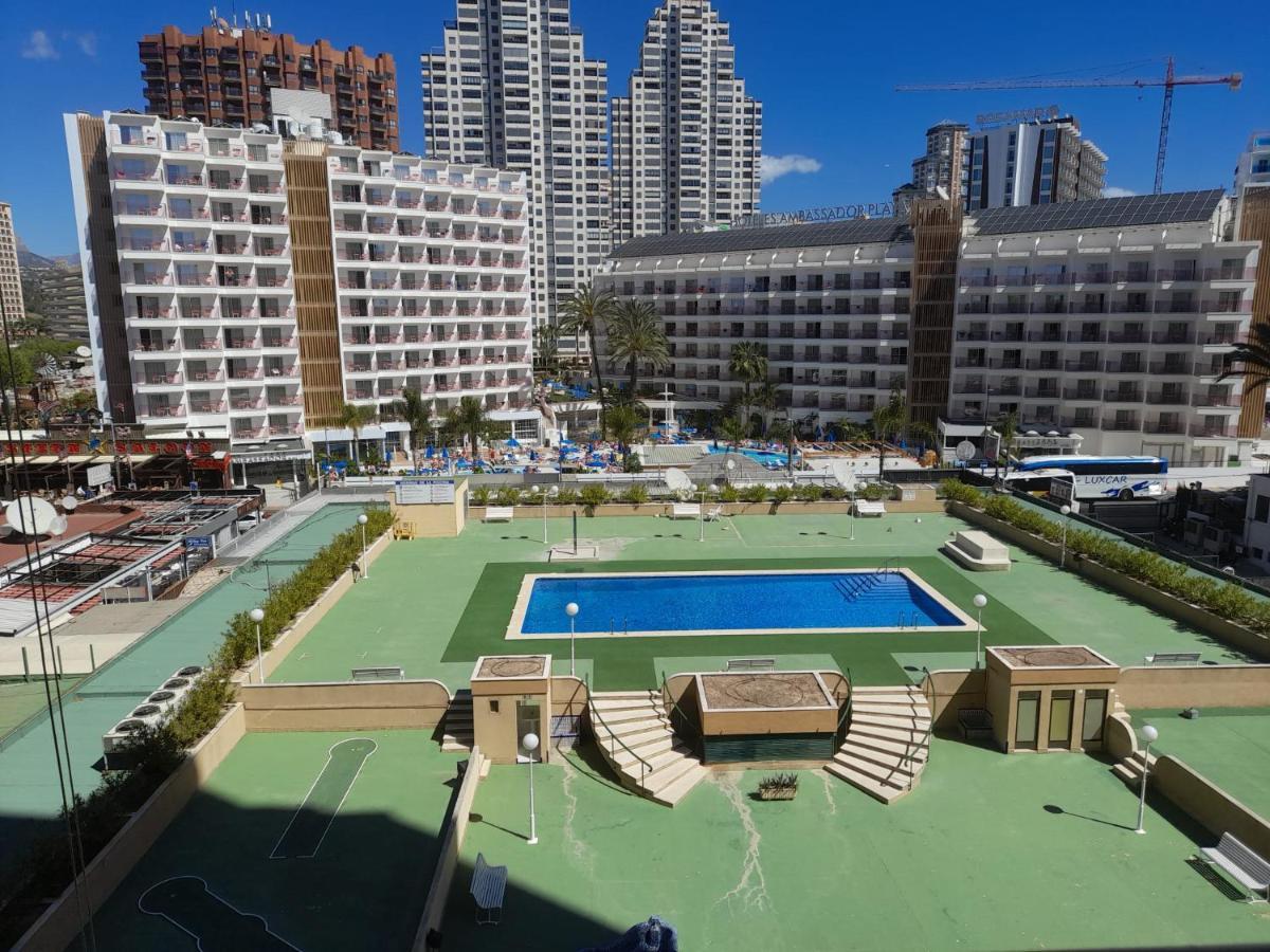Paraiso Mediterraneo Levante Beach Pool & Parking Бенидорм Экстерьер фото