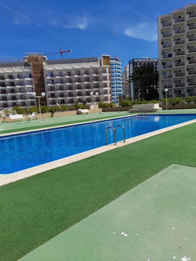 Paraiso Mediterraneo Levante Beach Pool & Parking Бенидорм Экстерьер фото